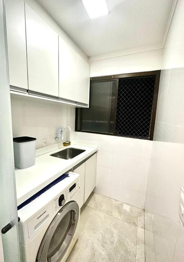 Apartamento Top De Linha Praia Da Enseada กัวรูจา ภายนอก รูปภาพ